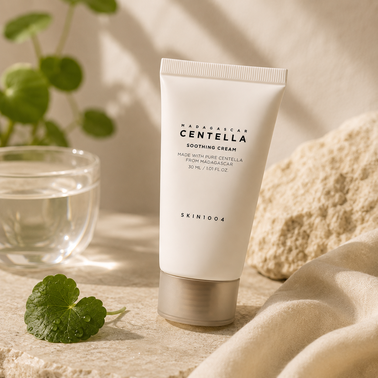 SKIN1004 Madagascar Centella Soothing Cream 30 ml za umirenu, hidriranu i njegovanu kožu